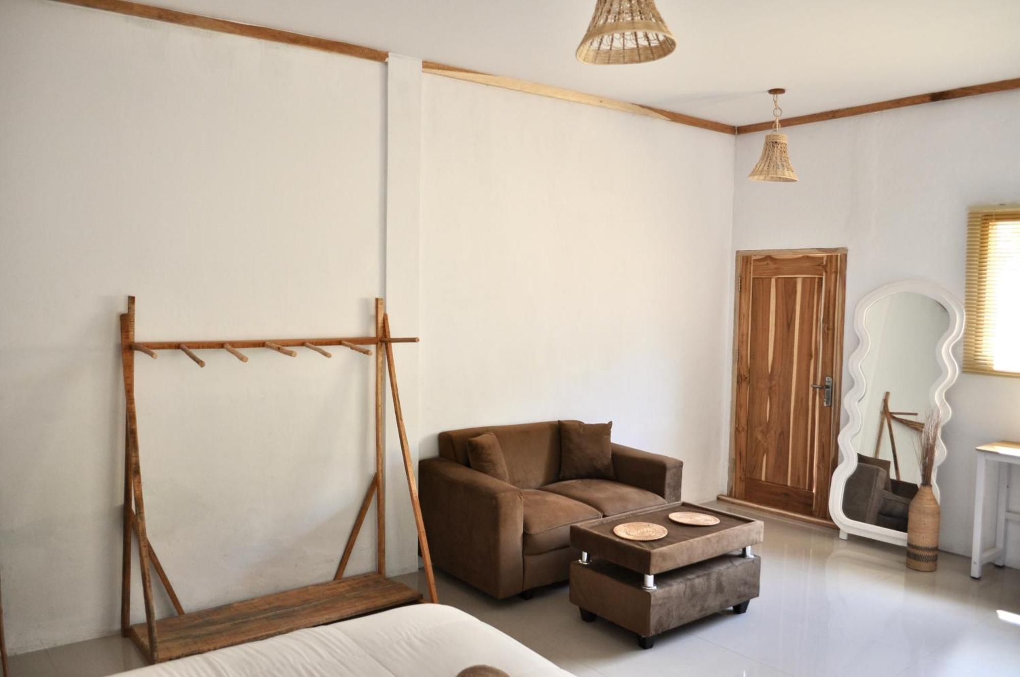 Ripbowl Guest House Selong Blanak Exterior foto