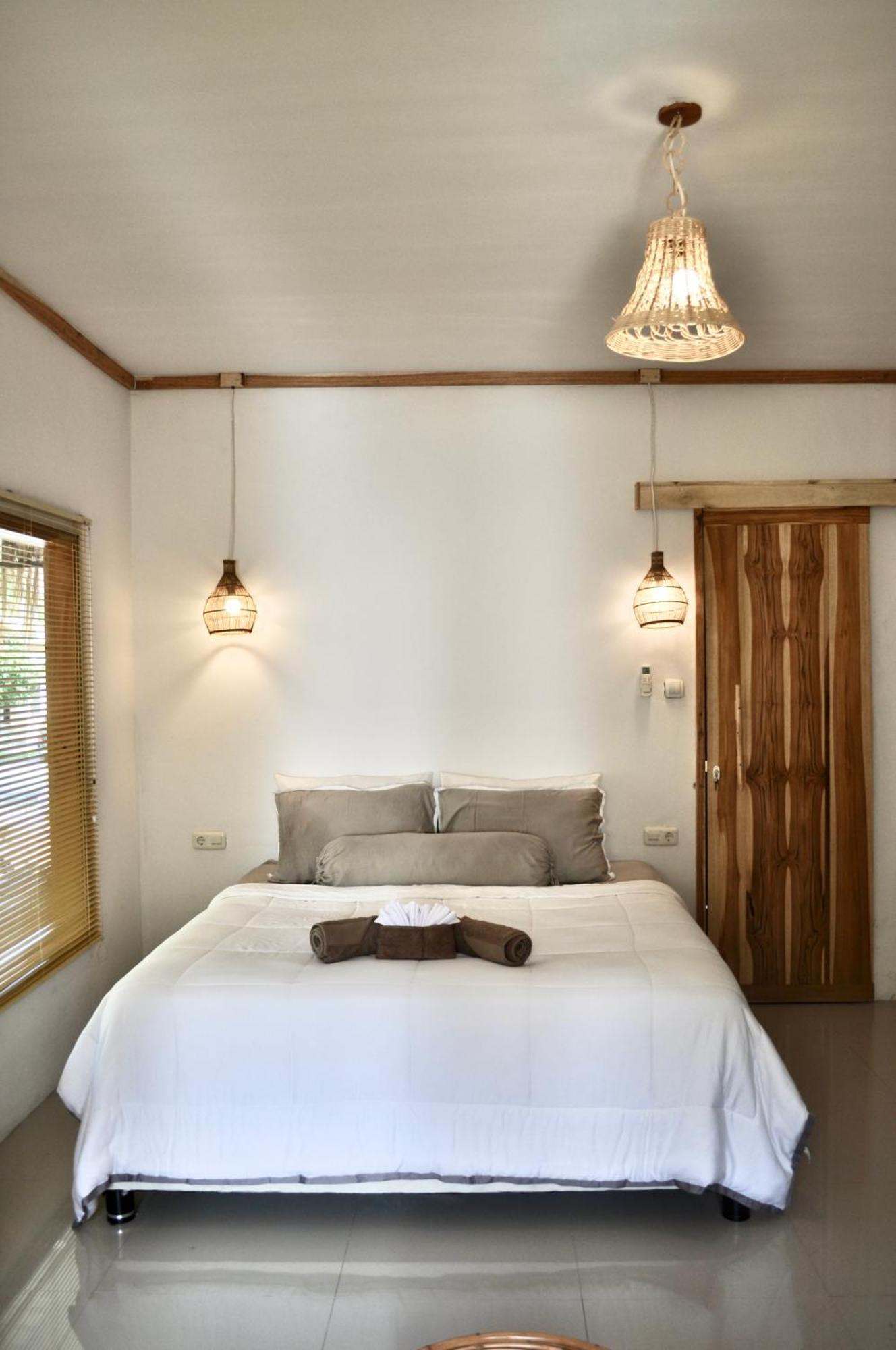 Ripbowl Guest House Selong Blanak Exterior foto