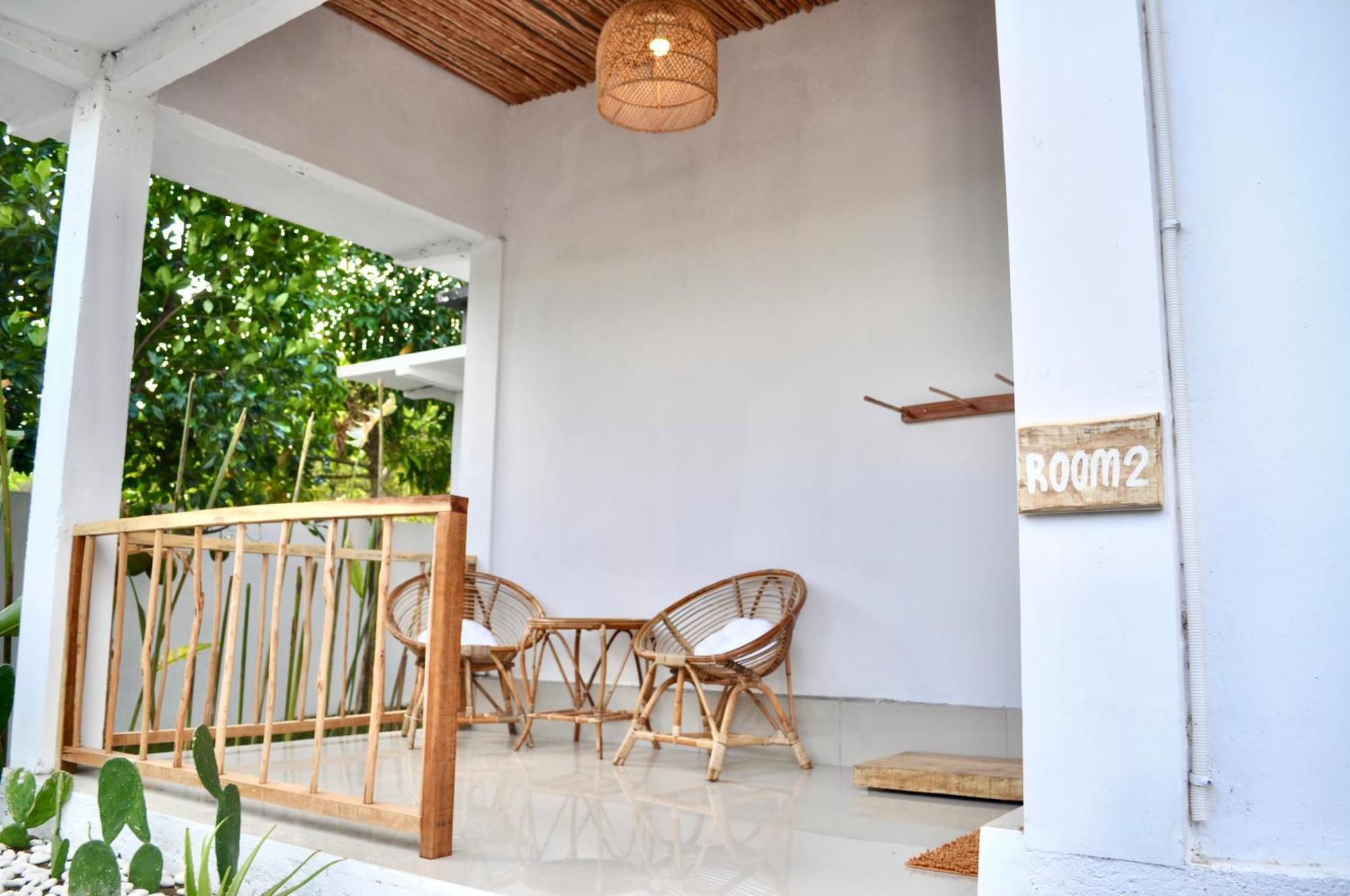 Ripbowl Guest House Selong Blanak Exterior foto