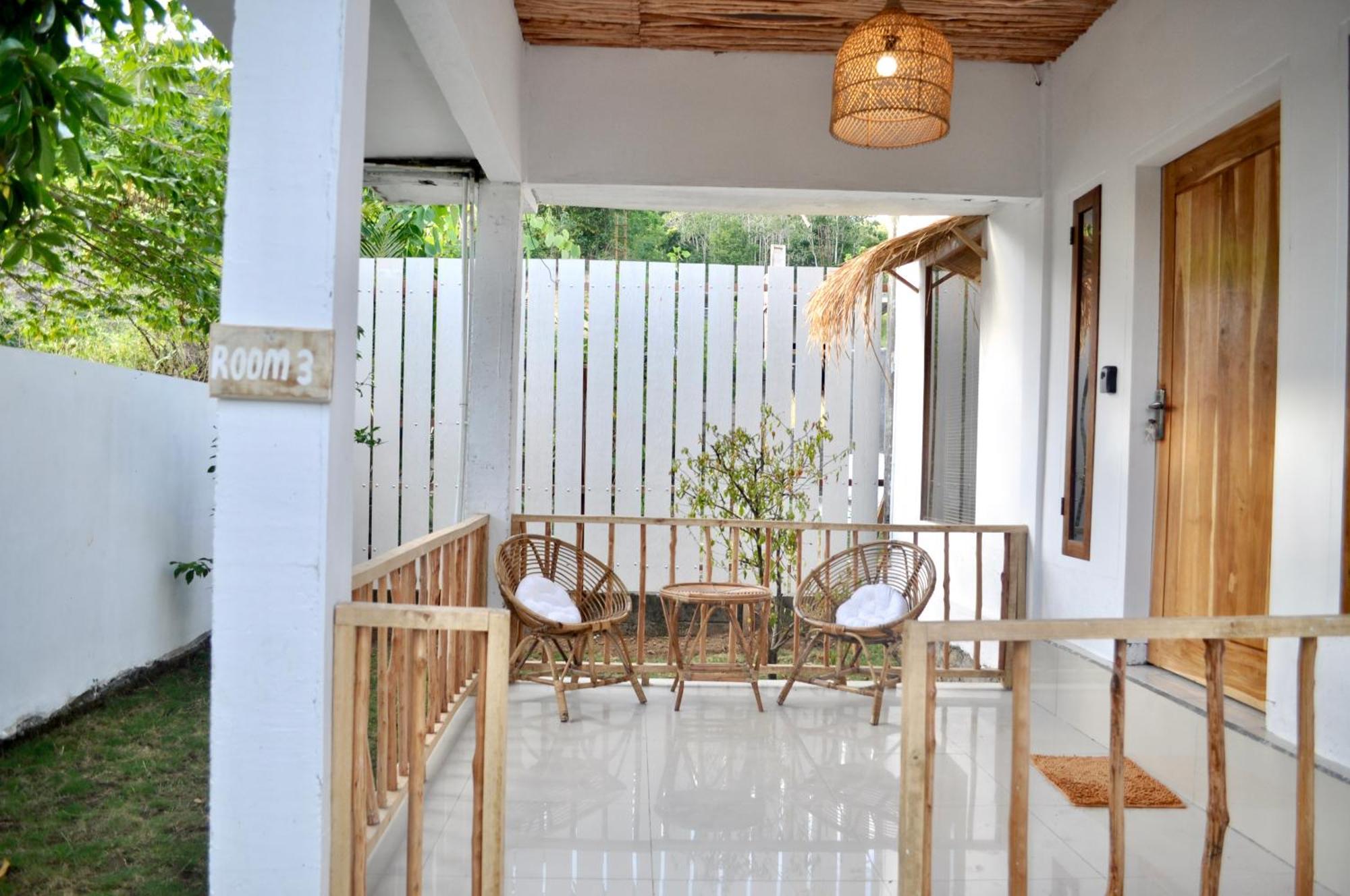 Ripbowl Guest House Selong Blanak Exterior foto